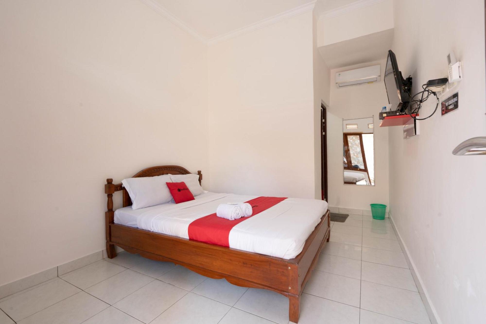 Reddoorz Near Buleleng Harbour 2 Hotel Singaraja Exterior foto