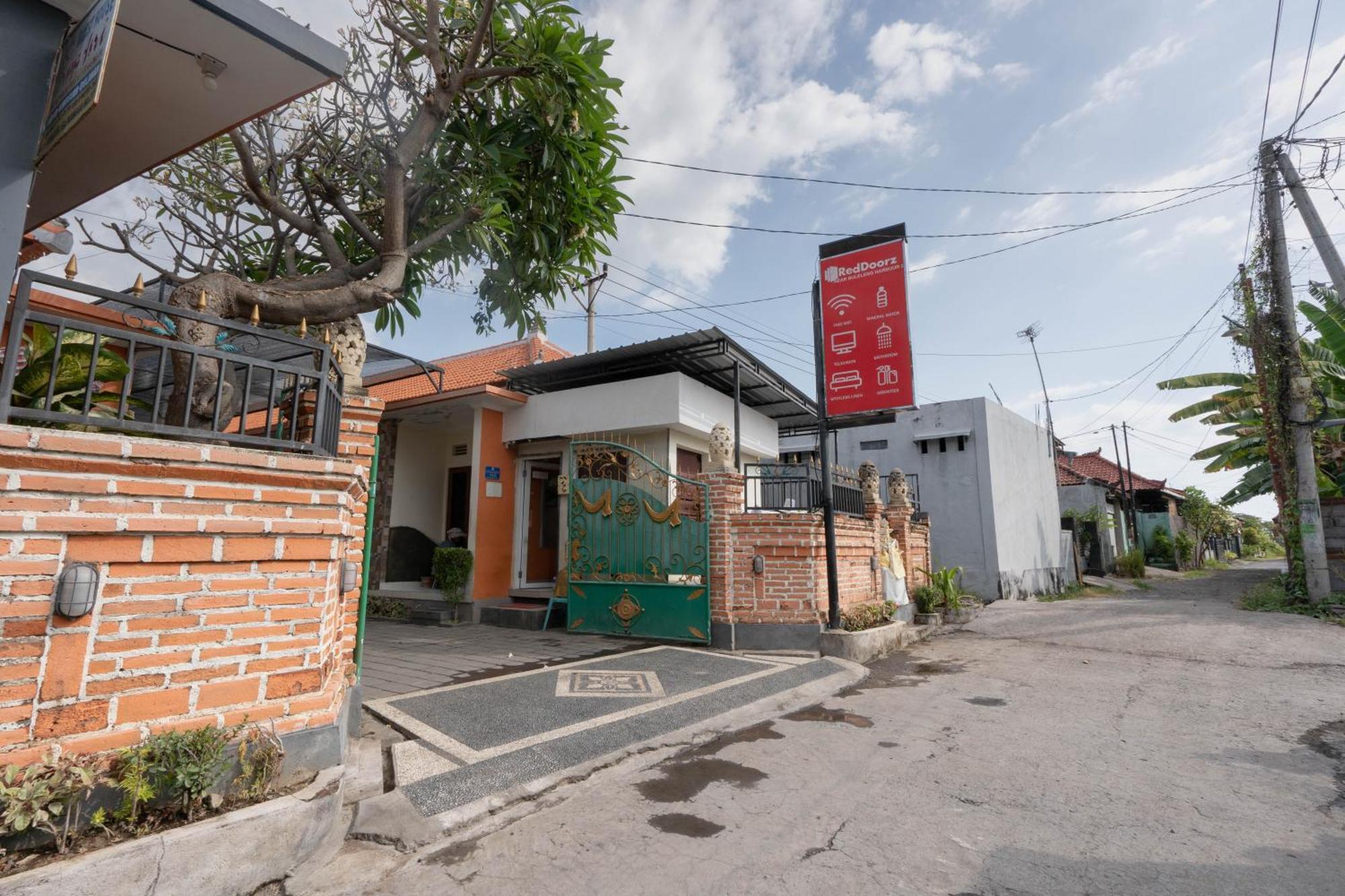 Reddoorz Near Buleleng Harbour 2 Hotel Singaraja Exterior foto