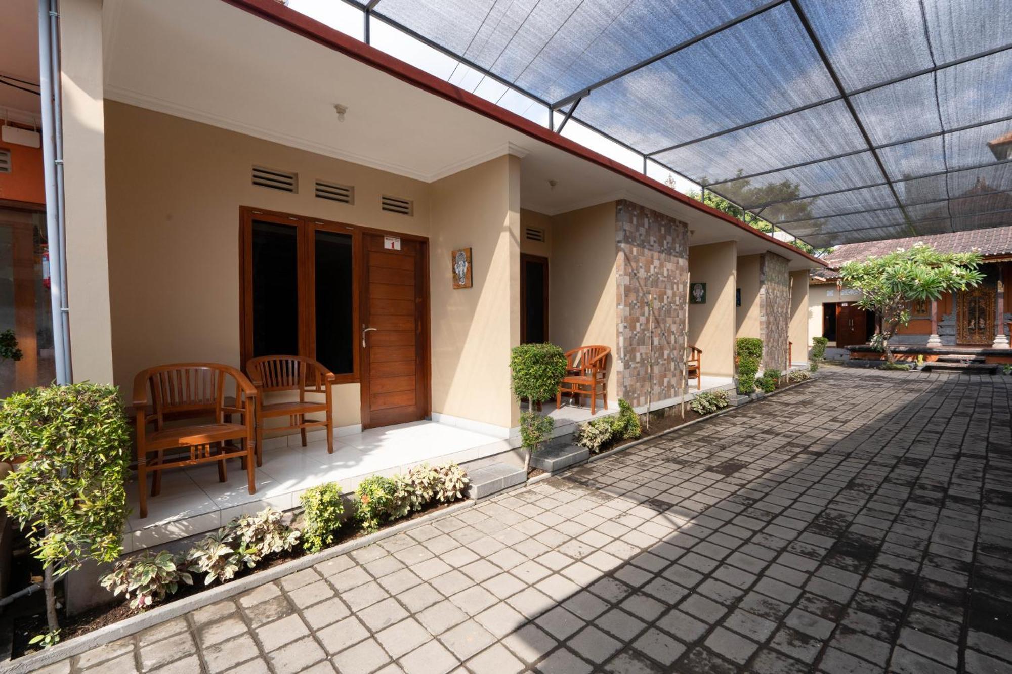 Reddoorz Near Buleleng Harbour 2 Hotel Singaraja Exterior foto